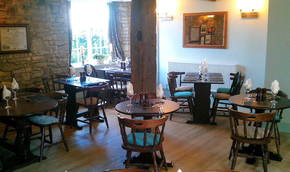 Queen Camel Mildmay Arms מראה חיצוני תמונה