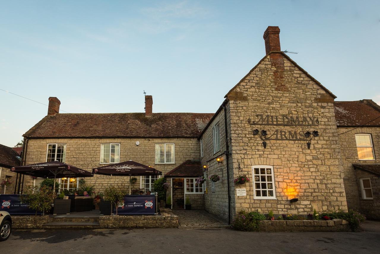 Queen Camel Mildmay Arms מראה חיצוני תמונה